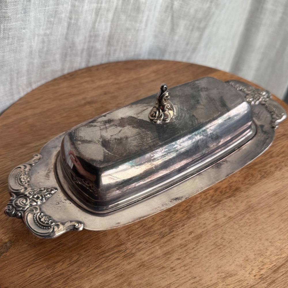 VTG Towle Covered Butter Dish Silverplate Ornate Floral Scroll 2910